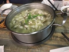 -新记印象酸菜鱼馆(天阳亲子广场店)