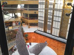 -上海滴水湖皇冠假日酒店