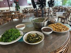 -岩保农家乐
