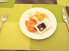 -湖景知味西餐厅•自助餐• 轻食(南京金茂威斯汀大酒店)
