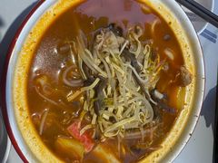 -沁麦源过桥米线(总店)