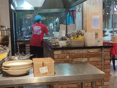 -冯烫烫跷脚牛肉·川菜小馆(武胜西街店)