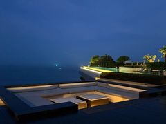 -瑰丽酒店·海吧·天际下午茶·现场DJ·天台酒吧