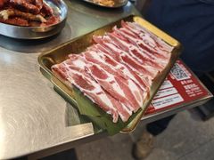 -哈哈碳都·牛肋条无限自助烤肉(台江万达店)