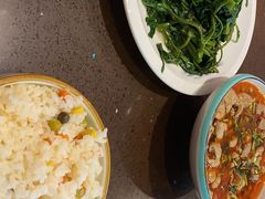 -杨肥肠火锅大排档(火车站花园店)