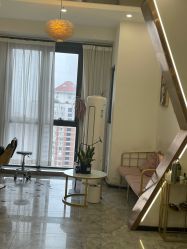 -V8潮牌·接发烫染连锁