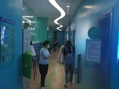 -Swim斯卫姆国际儿童游泳中心(红博中央公园店)