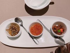 餐前小凉菜三样-荣轩(新荣记环球金融中心店)