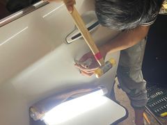 -鲨鱼皮汽车凹陷玻璃修复(静安店)
