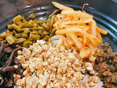 -粉探营螺蛳粉(长宁龙之梦店)