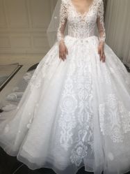 -拉瑞娜LaReine婚纱礼服高级定制
