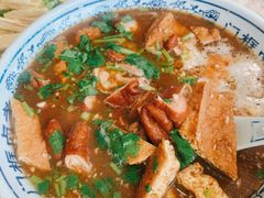 卤煮火烧-门框胡同百年卤煮(新街口店)