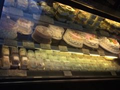 -红宝石·鲜奶小方·海派西点房(金杨店)