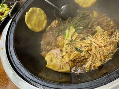 -曹丞相·地锅鸡·地锅鱼(武林店)