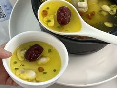 -七的湖·晚芳亭·阳澄湖农家菜·大闸蟹(莲花岛店)