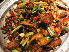 干锅肥肠护心肉-95号酱骨·一块豆腐(展春园西路店)