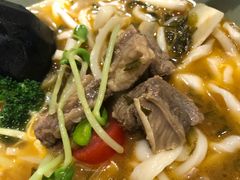 特制雪菜牛腩面-陳八两面家(滨江天街店)