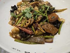 -拿渡·水煮鱼麻辣香锅(王府井奥莱·香江小镇店)