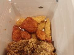 -麦当劳(友谊路得来速店)