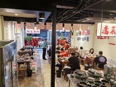 -王婆乔鲜鱼自助火锅(蜀汉路店)