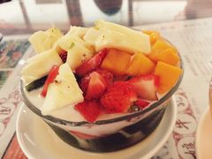 翡翠凉粉加杂果-周大娘牛乳(旧寨古村总店)