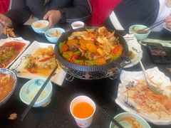 -撒拉人家.酸菜牦牛肉火锅