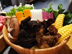 时蔬凑凑-湊湊火锅·茶憩(东城万达店)