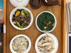 -雪梅月子中心(华侨城店)