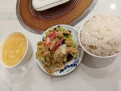 -钟记陕南菜·煎锅鱼(红专南路店)