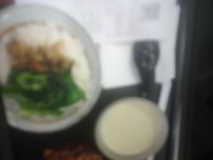 大王香菇卤肉饭-永和大王(共和新路店)