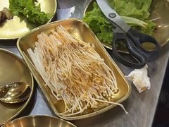 -胡悦里韩式烤肉(芝罘万达广场店)