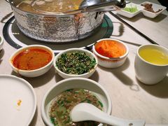 -左庭右院鲜牛肉火锅(浦江欢乐颂店)