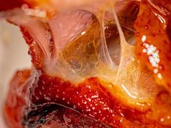 爆汁玻璃乳鸽-台山侨雅海鲜粥底火锅(台山侨雅花苑店)