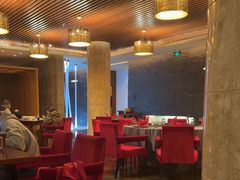 -粤尚腾香居中餐厅(首都机场希尔顿店)