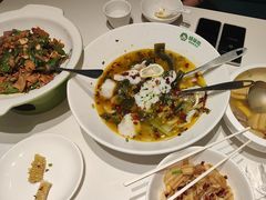 -绿草地·湘菜(7mall店)