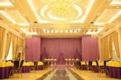 -喜满堂婚礼会馆(水上公园店)