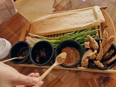 -赵记煎饼卷大葱(东岳店)