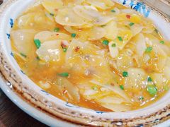 -黄桷树曹家私房菜(江与城店)