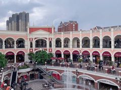 -佛罗伦萨小镇广佛名品奥特莱斯(疏港路店)