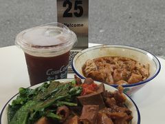 -CowCow其其·牛杂咖啡公司(六运店)