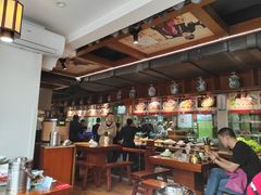 -六合居·明厨亮灶餐厅(成双大道店)