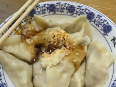 钟水饺-龙抄手食府(浣花北路店)