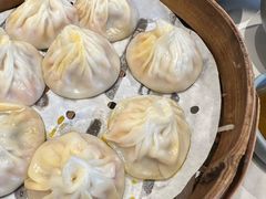 -馋三尺蟹粉小笼(人民广场店)