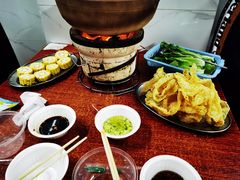 连州果园鸡-威邵鸡煲(西华路总店)