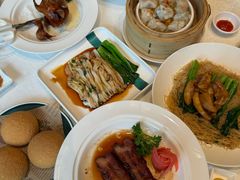 -景月阁空中食府(希尔顿酒店)