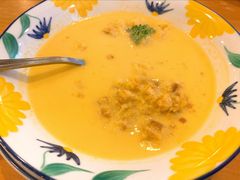 奶油玉米浓汤-萨莉亚意式餐厅(新洲家乐福店)