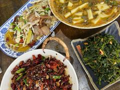 -小辣椒·川菜馆·羌家铜锅土火锅(茂县店)