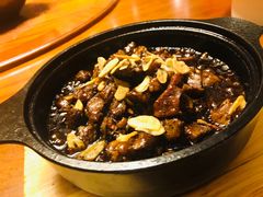 蒜香牛肉粒-老江南春·中国龙菜(衡山路店)