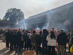 -峨眉山报国寺