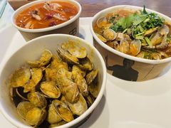 -何记花甲(海岸城旗舰店)